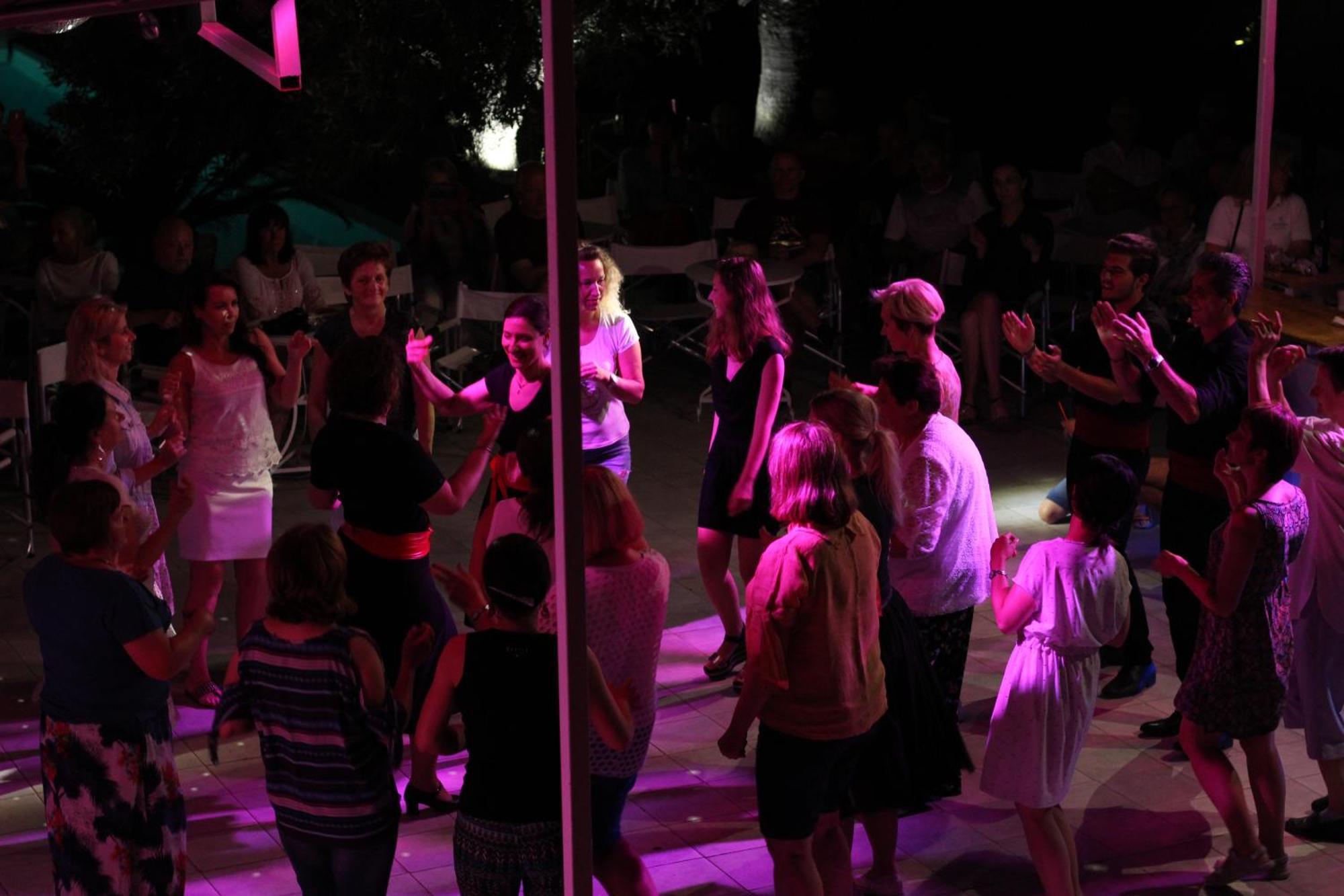 Hotel Sissy Καμένα Βούρλα Εξωτερικό φωτογραφία