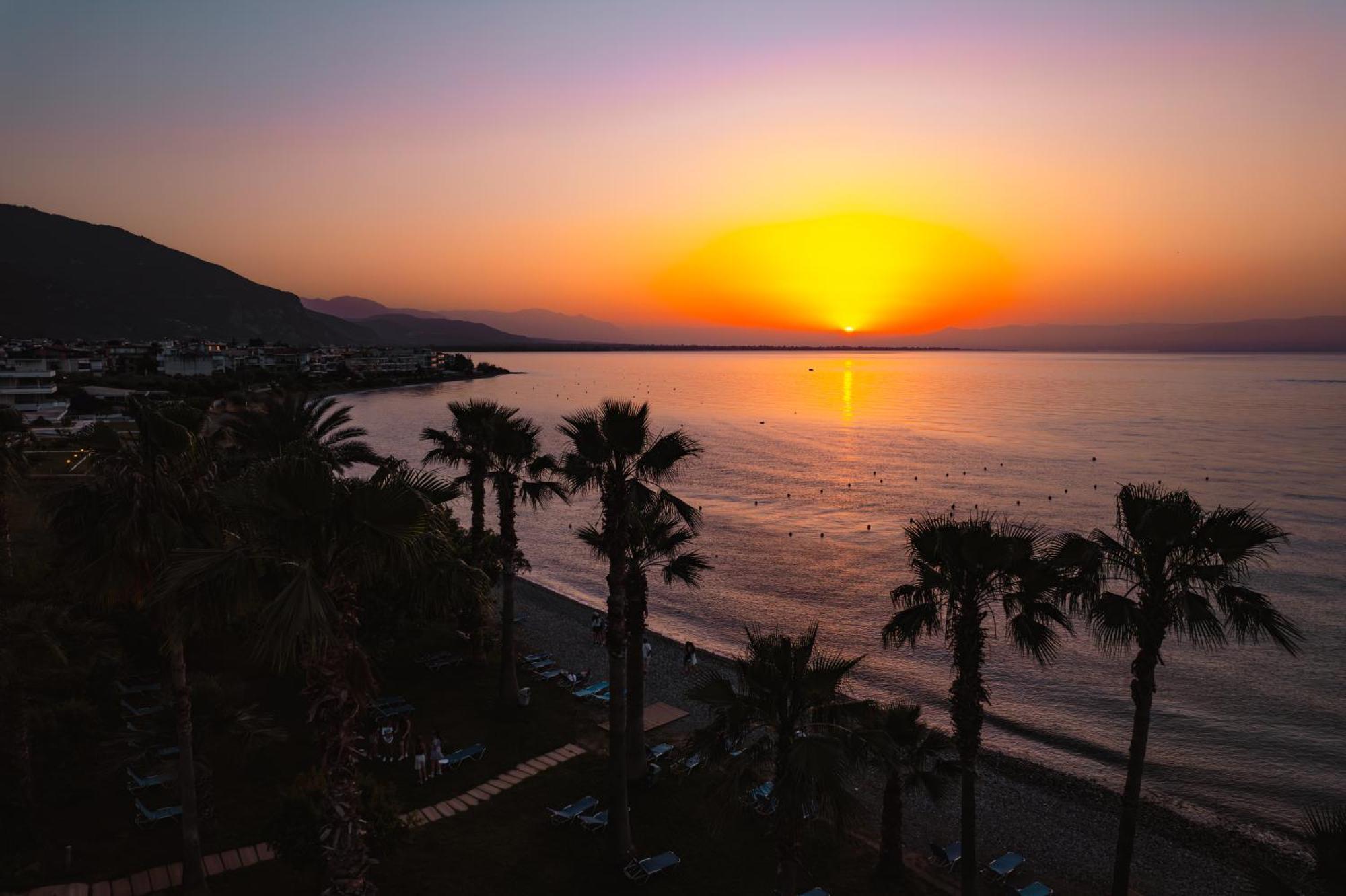 Hotel Sissy Καμένα Βούρλα Εξωτερικό φωτογραφία
