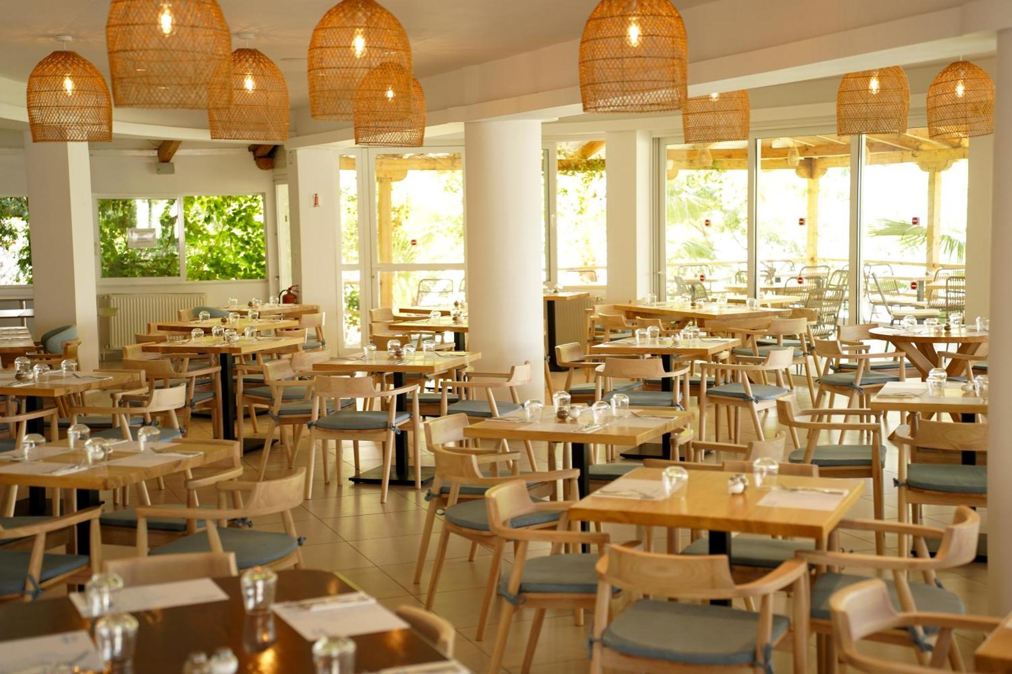 Hotel Sissy Καμένα Βούρλα Εξωτερικό φωτογραφία
